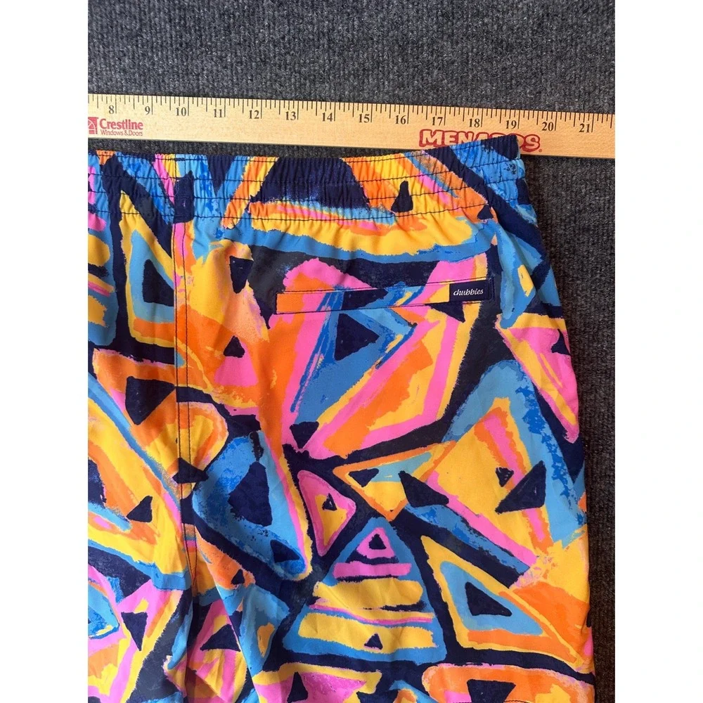 Chubbies The Exploding Nachos Mens XXL Swim Trunks 5.5 Inseam 2-in-1 Liner Neon